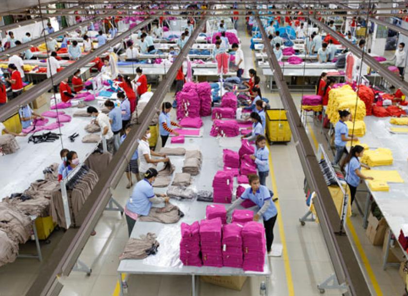 attraction-Phnom Penh Economy Cloths Factory.jpg